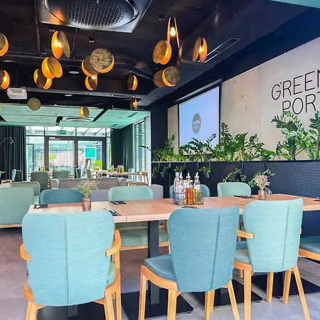 Port Premium Z Fitness&spa&restaurant *