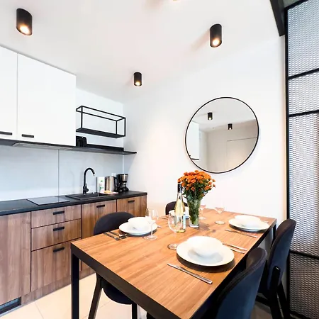 Port Premium Z Fitness&spa&restaurant By Mspro Apartament